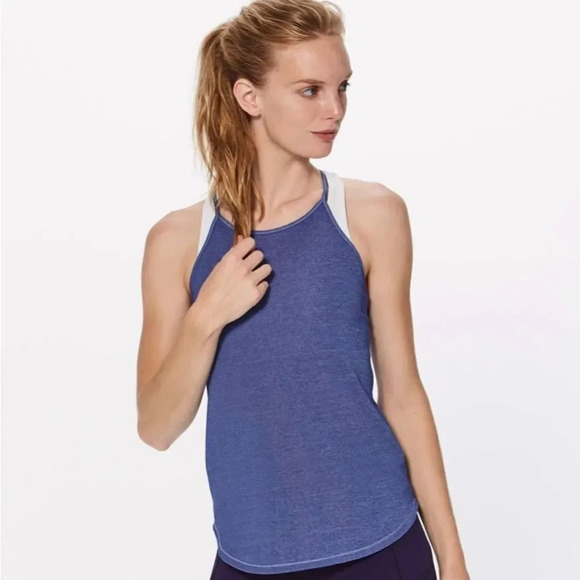 Lululemon sz 6  Fast As Light Singlet
Heathered Psychic (blue) great pre owned - Picture 8 of 9